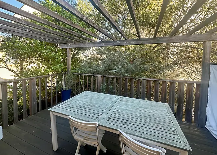 Apartment Des Lices Saint-Tropez